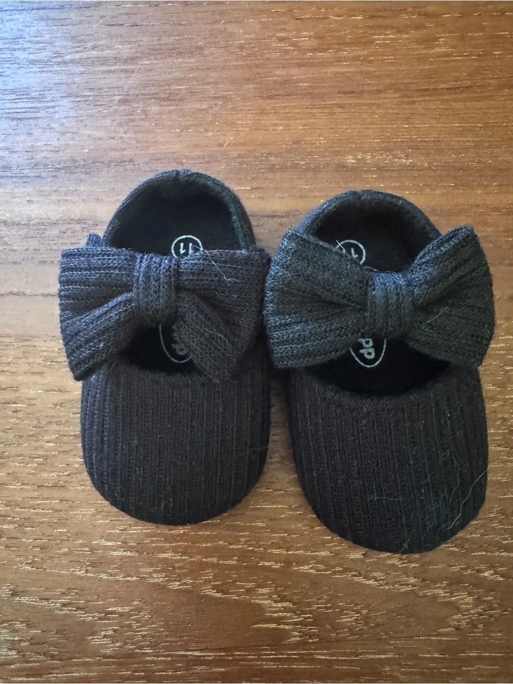 Baby/Toddler Bow Knit Slip-On Shoes in Black